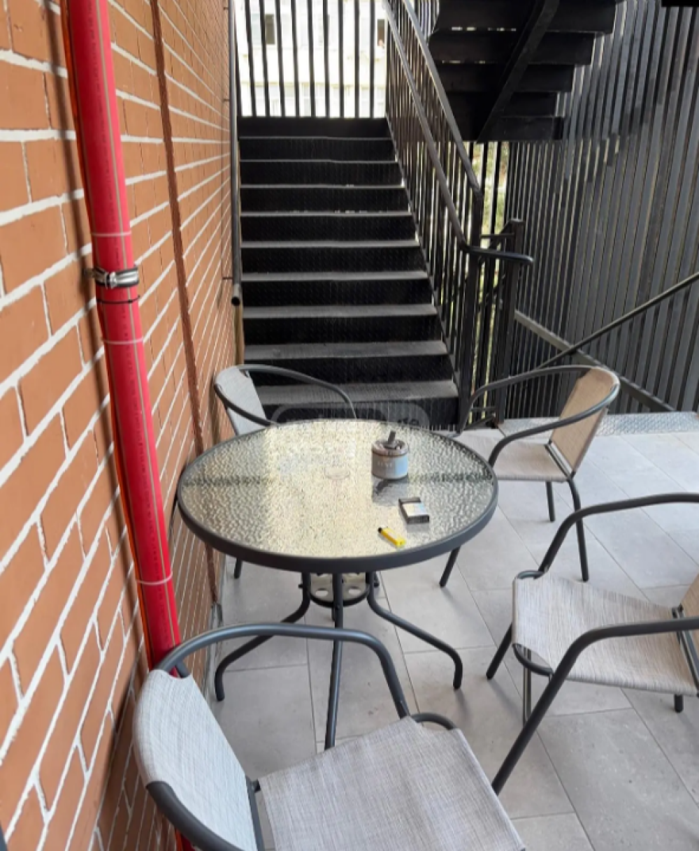 იყიდება საოფისე კომერციული ფართი საბურთალოზე